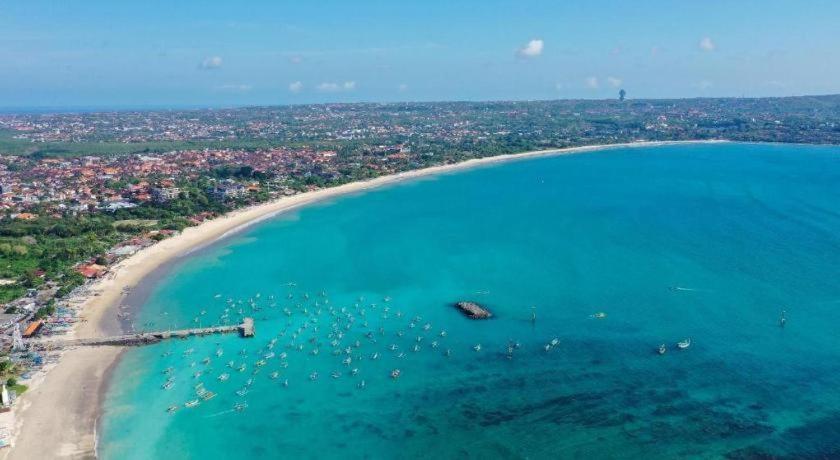 Bali Mega 3* Jimbaran (Bali)