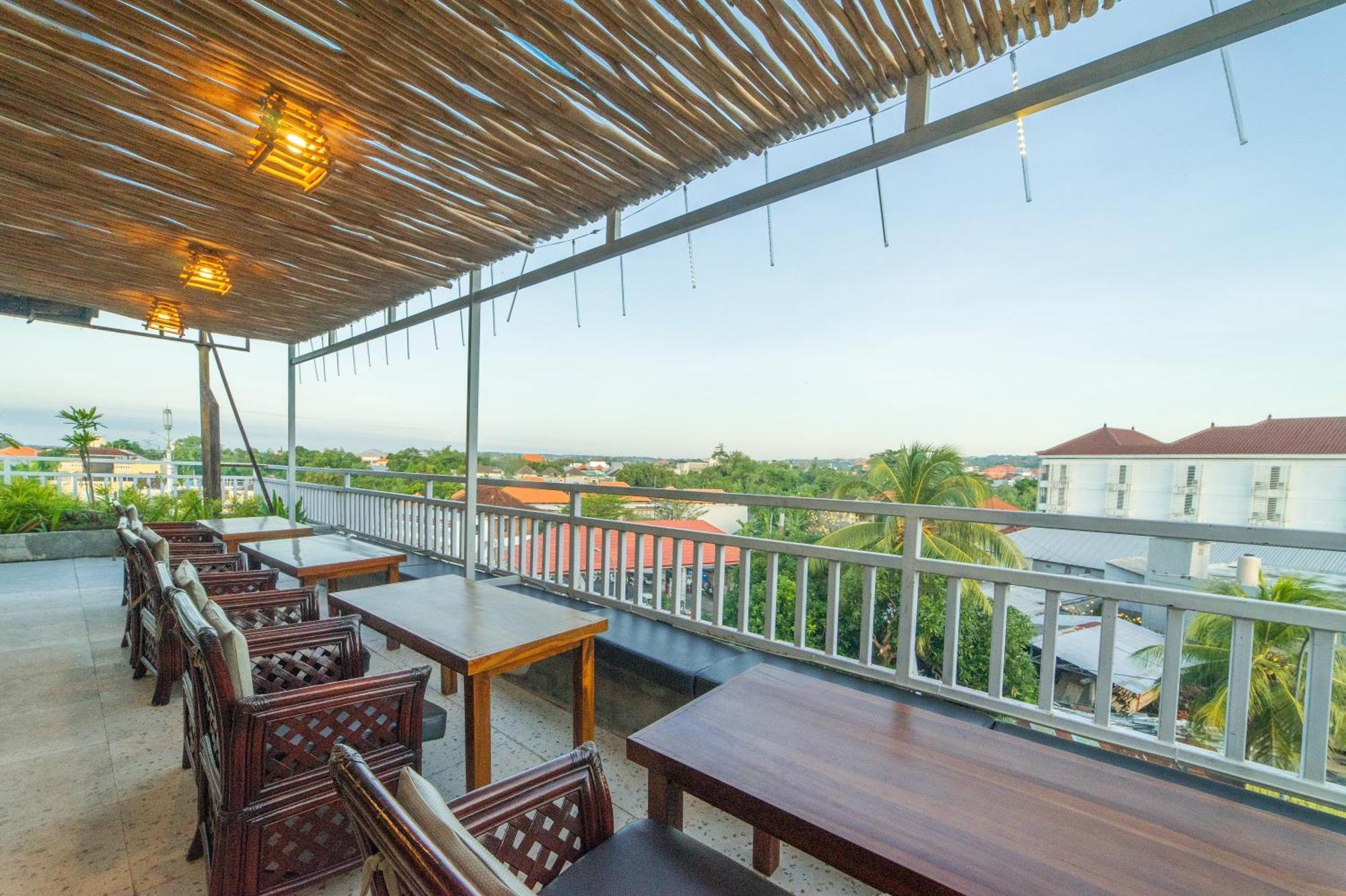 Nirmala Hotel 3*