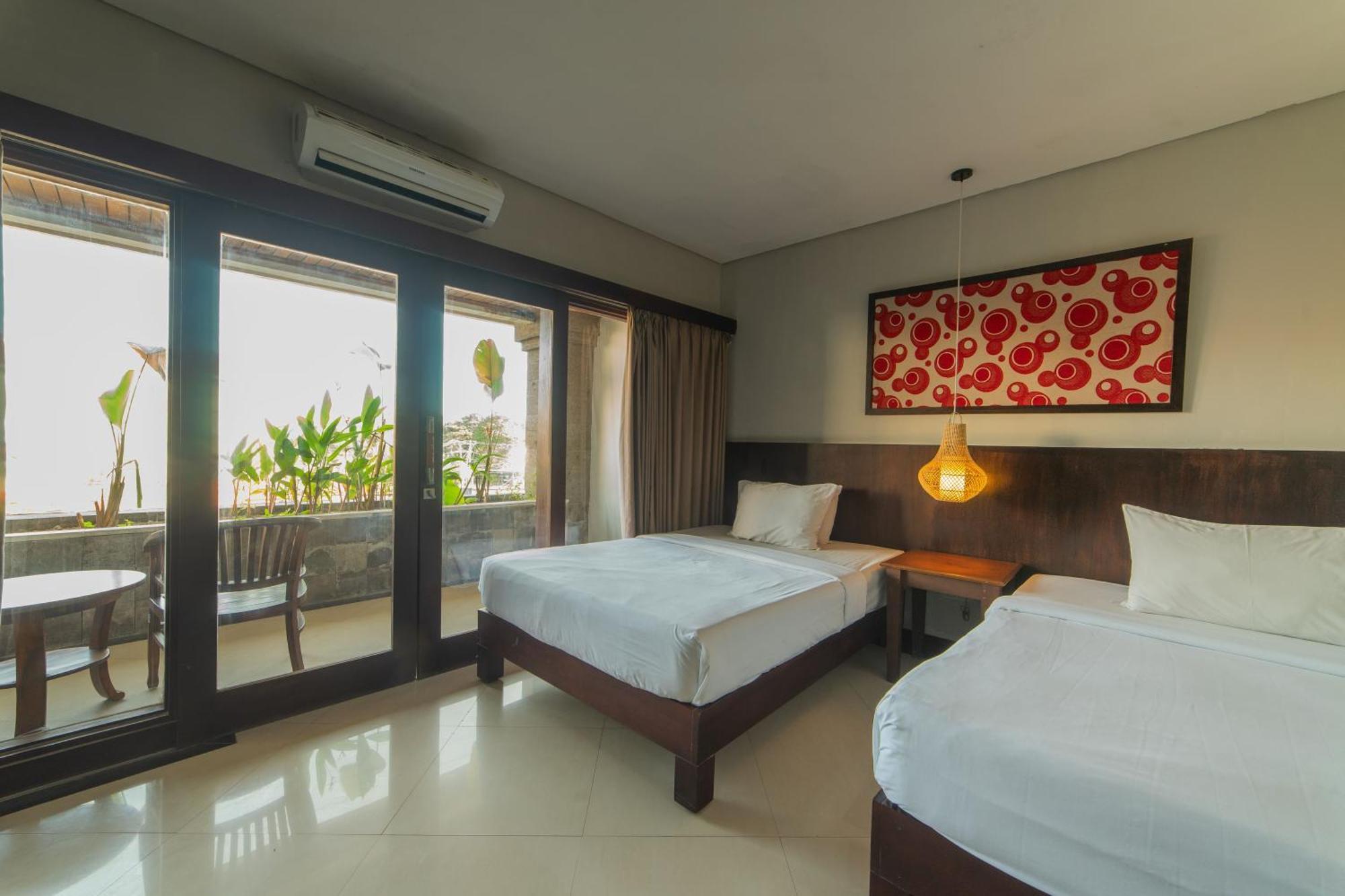 Hotel Nirmala 3*