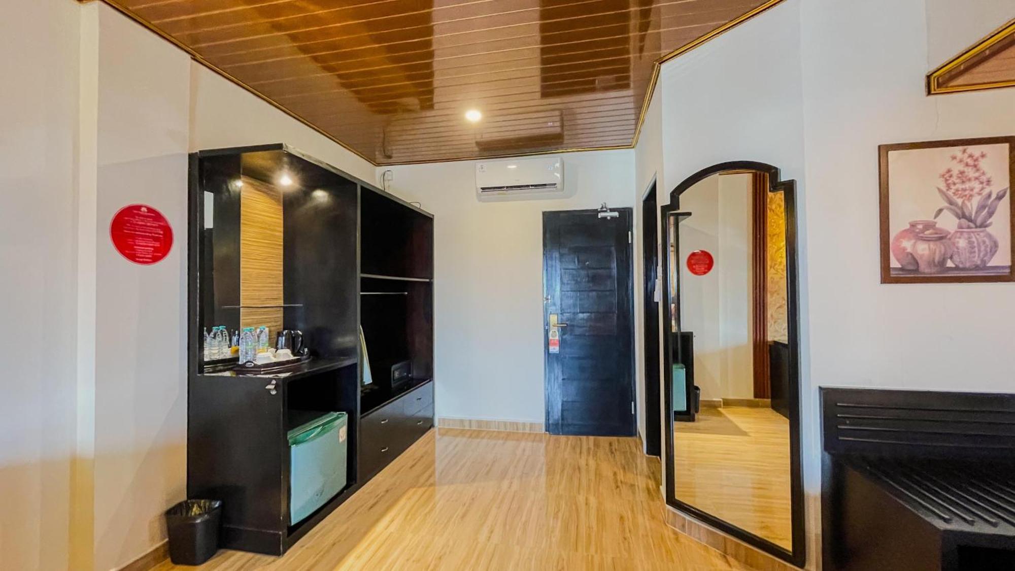 The Tandibayang & Hotel 3*