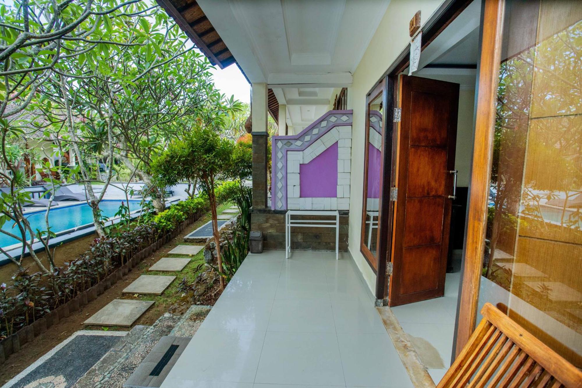 The Tanis Resort