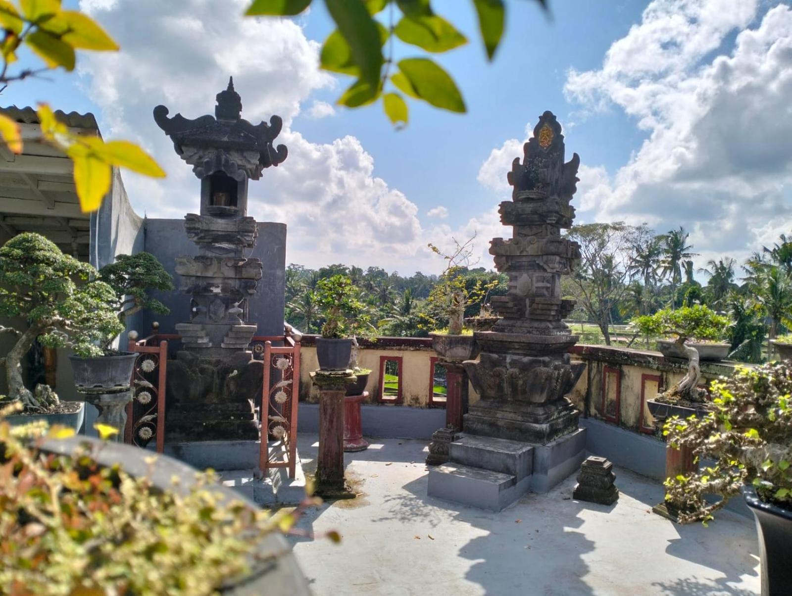 Taman Asri Homestay *