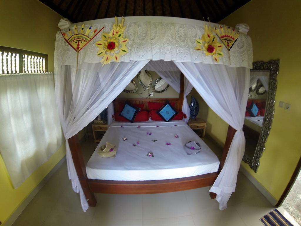 Wisma tamu Pt Putra Momongan Menyelam Scuba