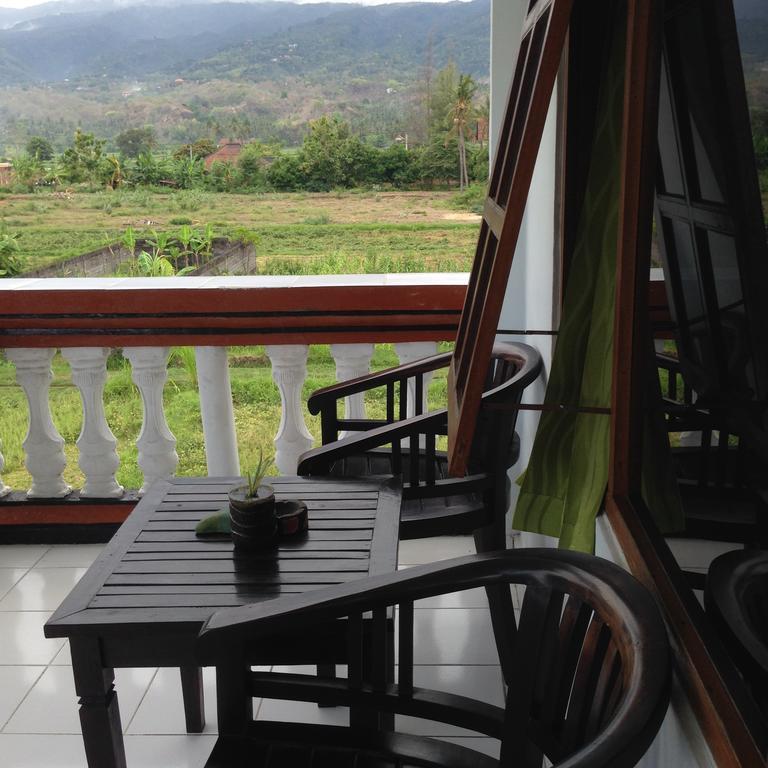 Dupa Hotel *