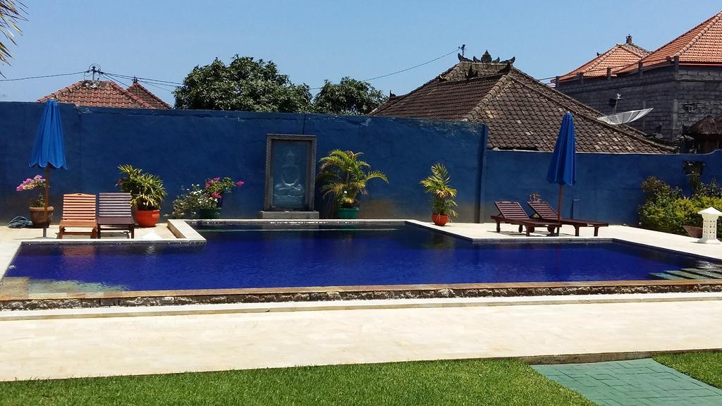 Wreck Divers & Restaurant Resort Tulamben (Bali)
