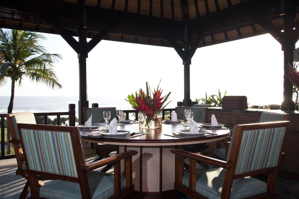 Sundara Oceanside Villa Tanah Lot (Bali)