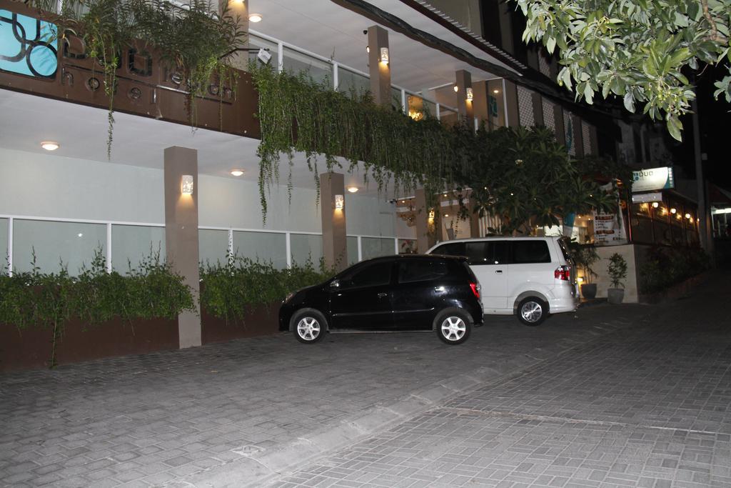 Duo Legian (Bali)