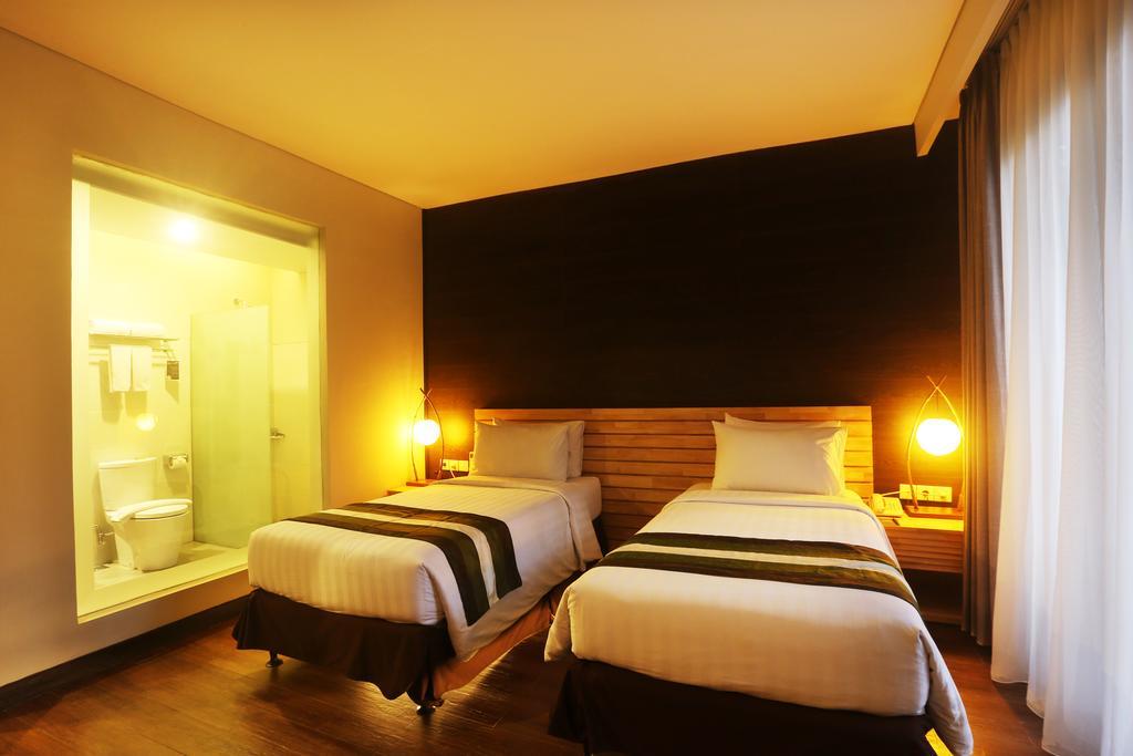 Grand Whiz Nusa Dua Bali Hotel 4*
