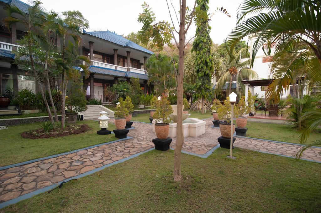 Hotel Beji Bay