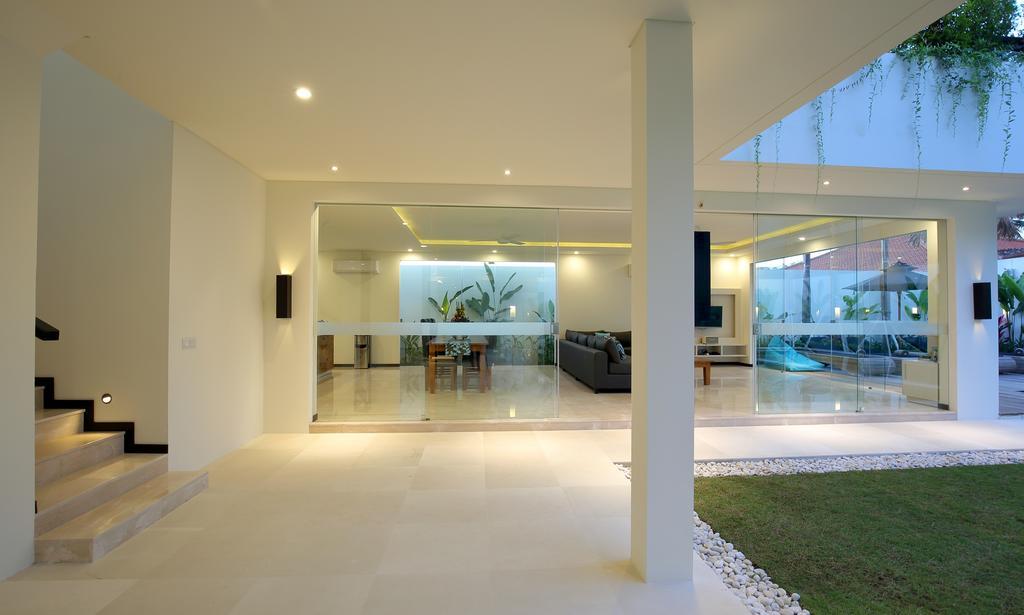 Aquila Villa Seminyak (Bali)