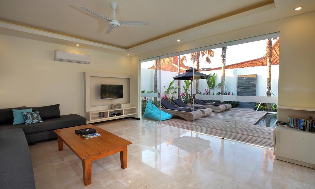 Aquila * Seminyak (Bali)
