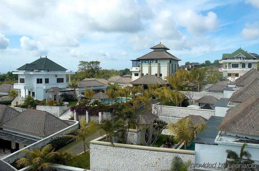 Hillstone Uluwatu