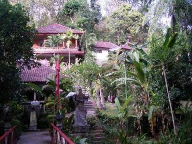 Wisata Grya Sari Guest house 2*
