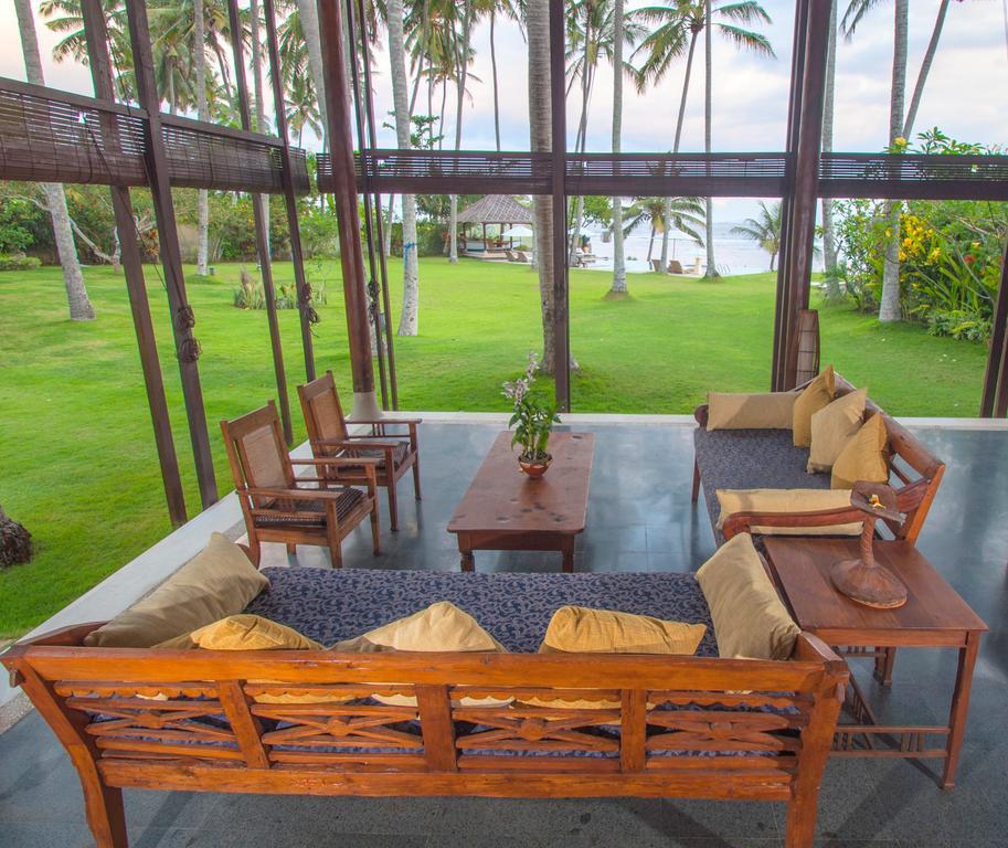 Villa Oceanfront Citakara Sari *