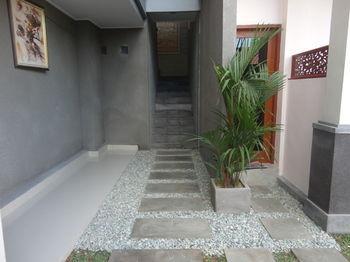 U House Seminyak