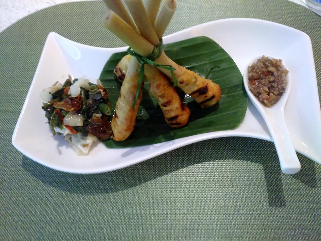 Sens And Ubud (Bali)