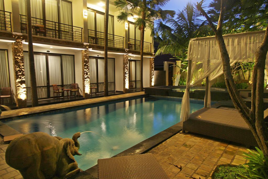 The Grand Sunti Hotel 3*