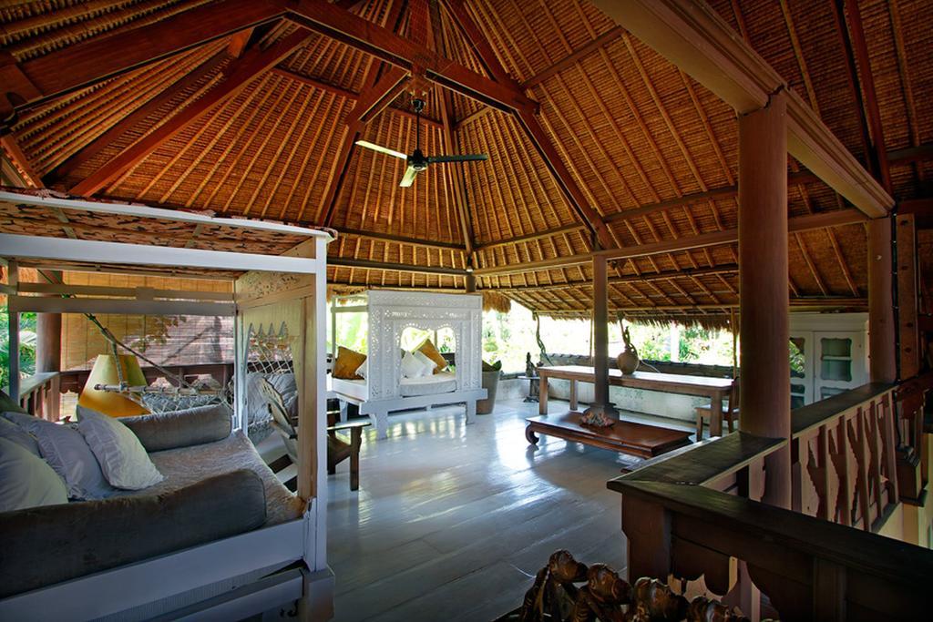 Hibiscus Villa *