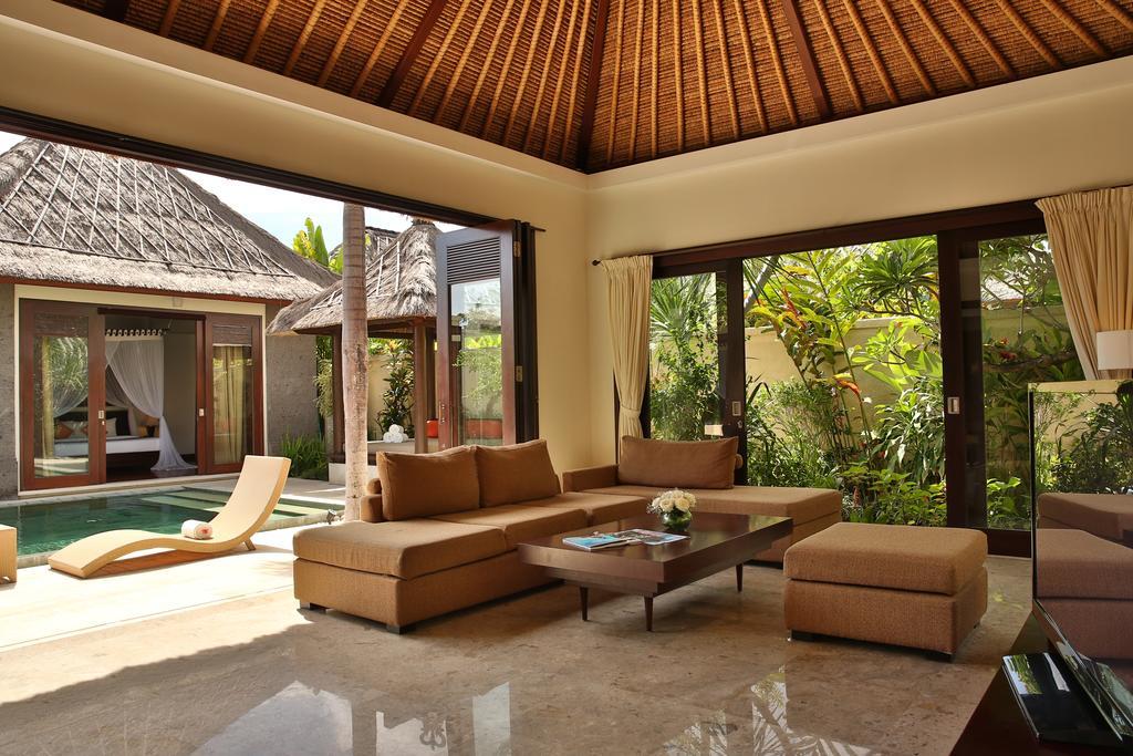 Mahagiri Villa *