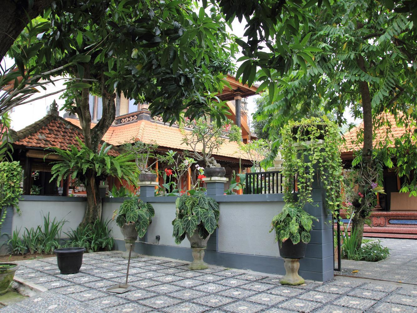 Cinthya Legian (Bali)