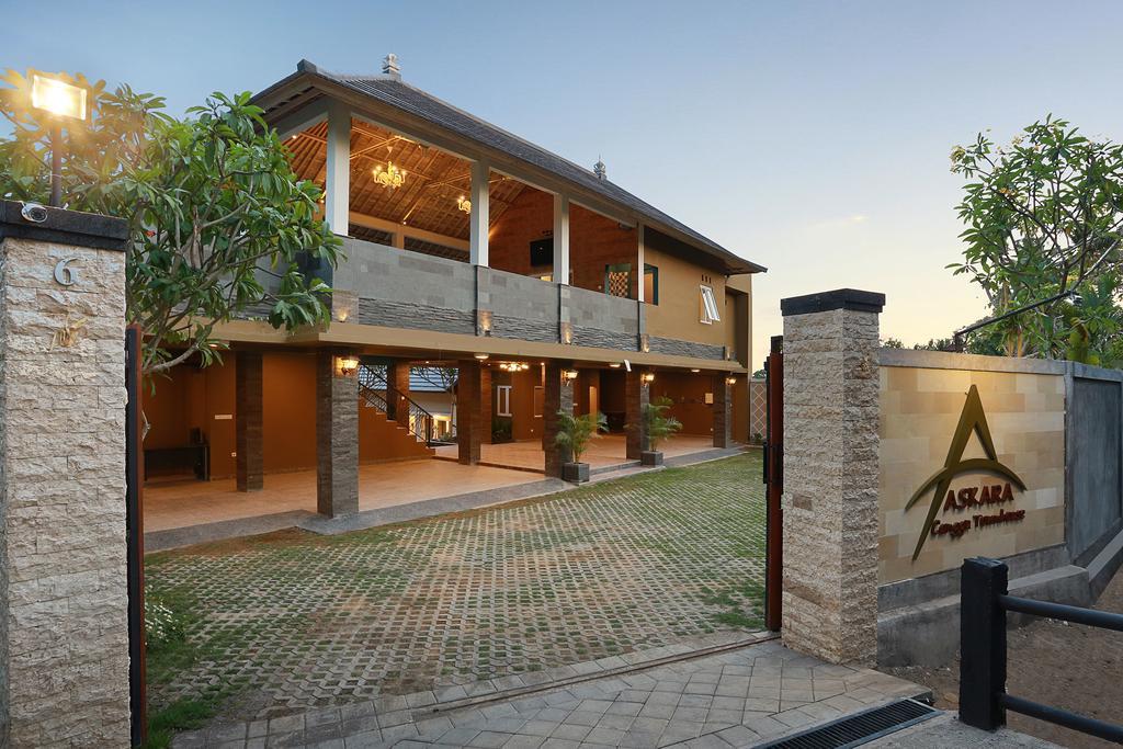 Aparthotel Askara Townhouse 3*