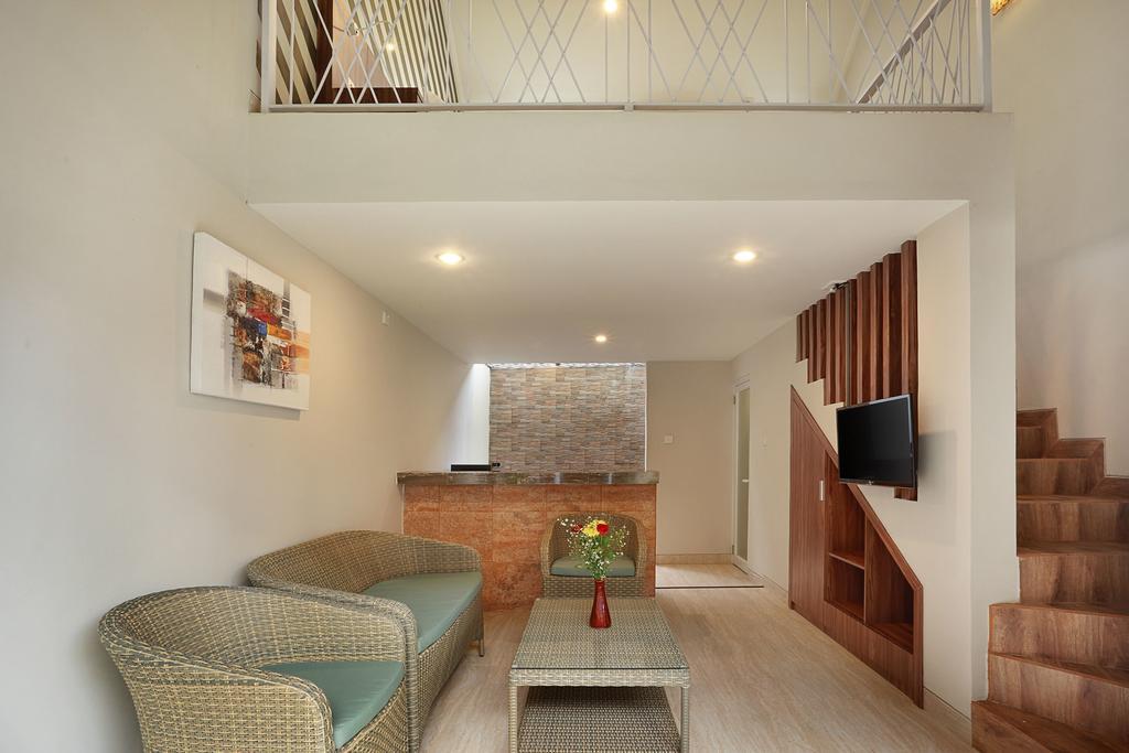 Askara Townhouse 3*