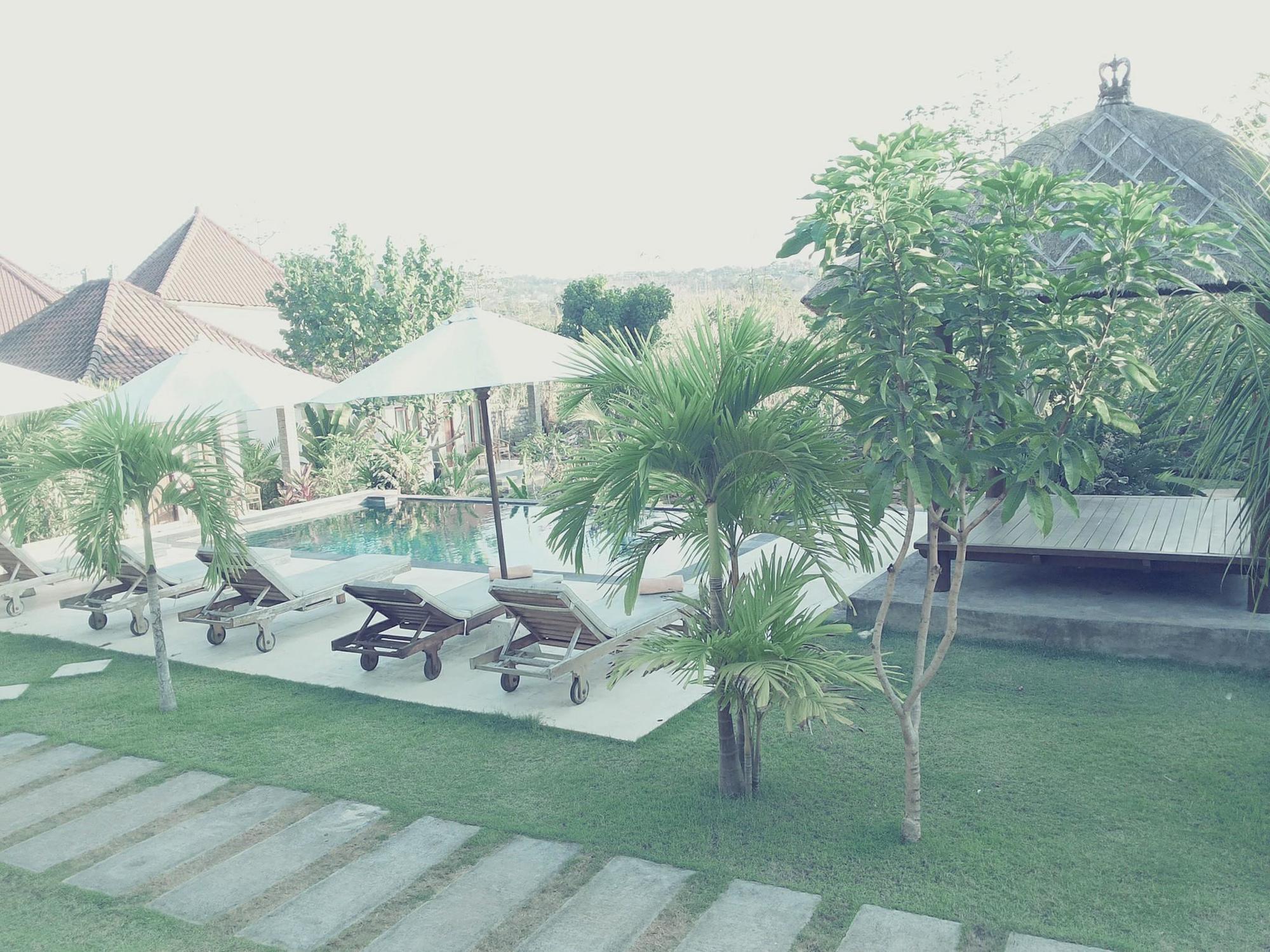Bingin Family 4*