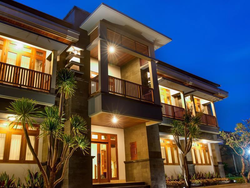 Safira Residences 2*