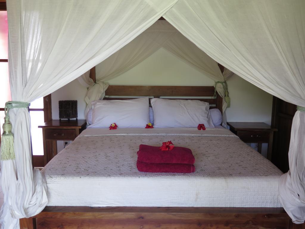 Sunia Loka Bungalows&dive Center