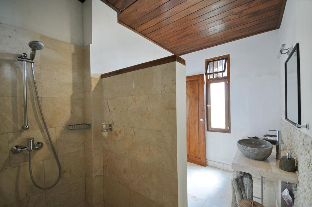 Lesong And Restaurant Hotel