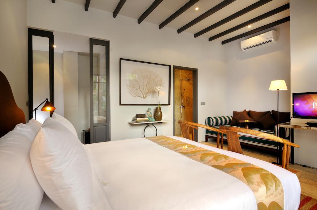 & Vespa 1 Guest house Seminyak (Bali)