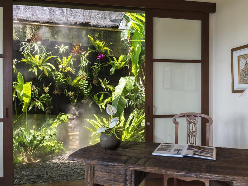 The Longhouse, - Bali Jimbaran (Bali)