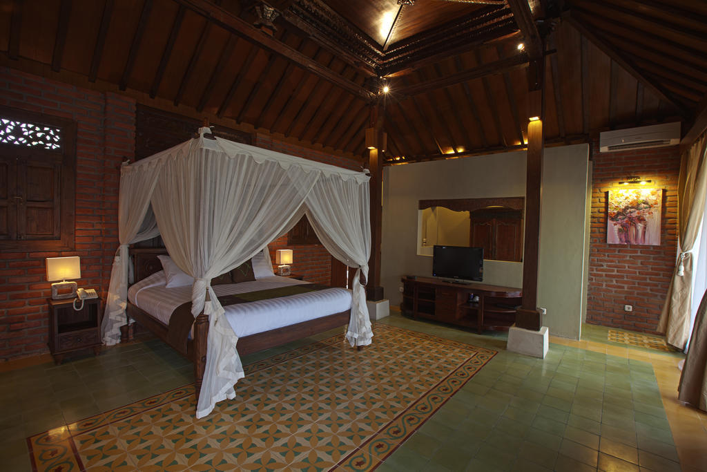Hotel Kampung Cenik Kuta (Bali)