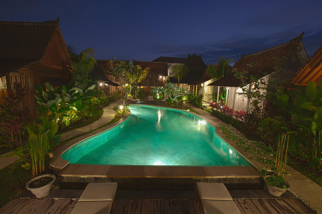 Hotel Kampung Cenik