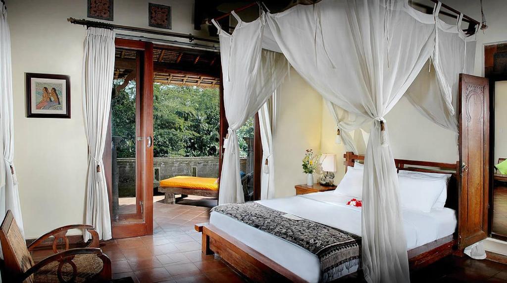 Awang Awang Villa