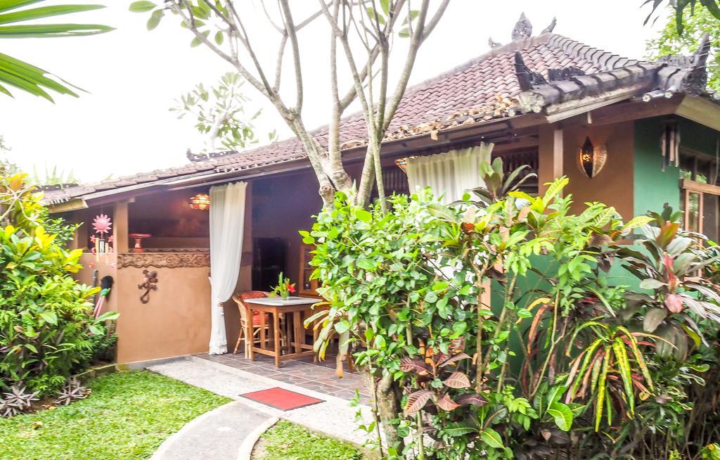 Taman liburan Devi's Place 2*