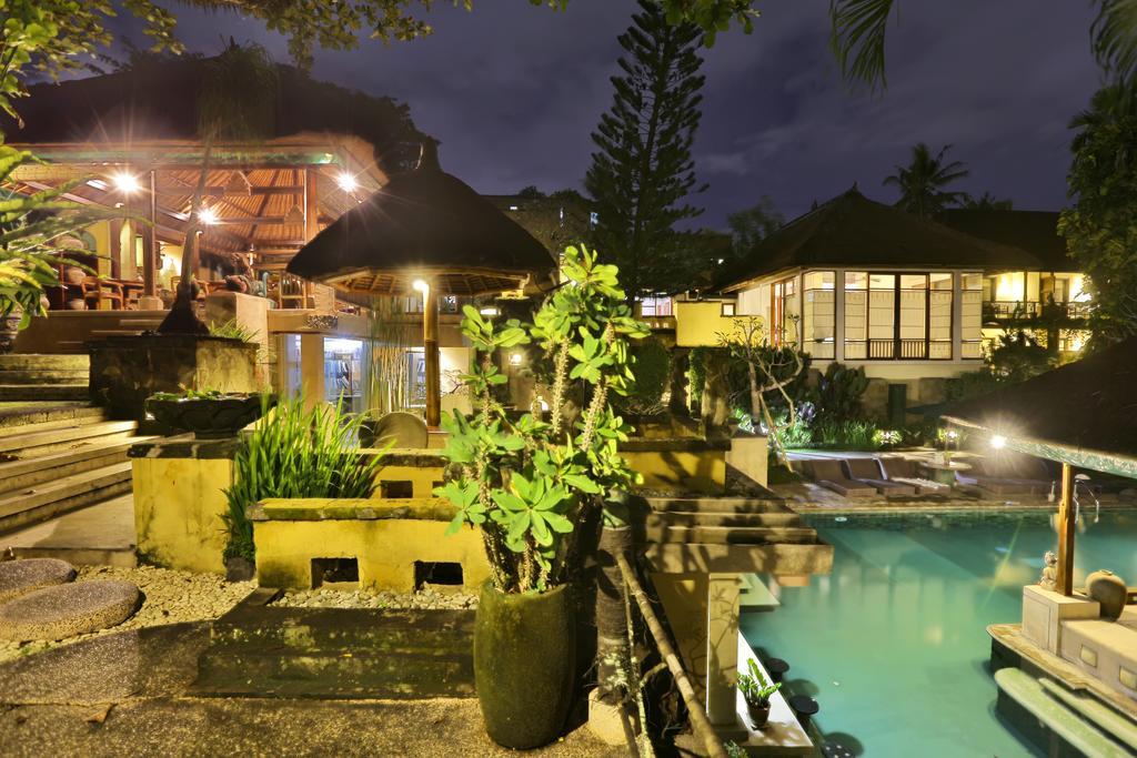 Resor Alam Puri Art Museum & Denpasar (Bali)