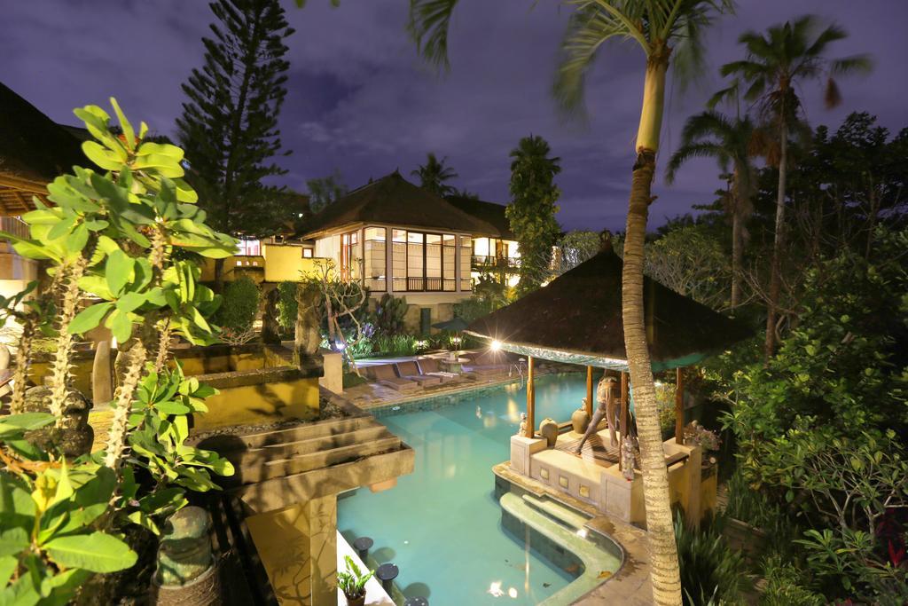 Resor Alam Puri Art Museum & Denpasar (Bali)