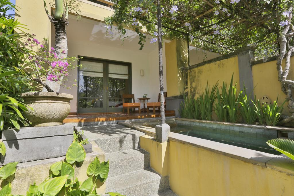Resor Alam Puri Art Museum & Denpasar (Bali)