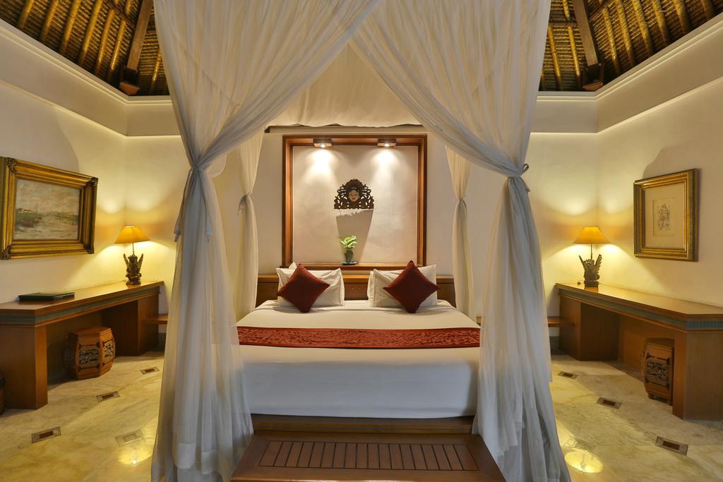 Resor Alam Puri Art Museum & Denpasar (Bali)