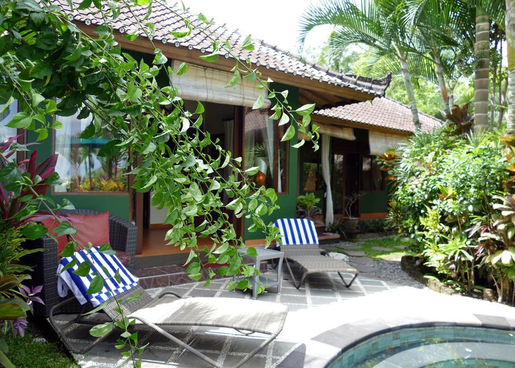 Taman liburan Devi's Place
