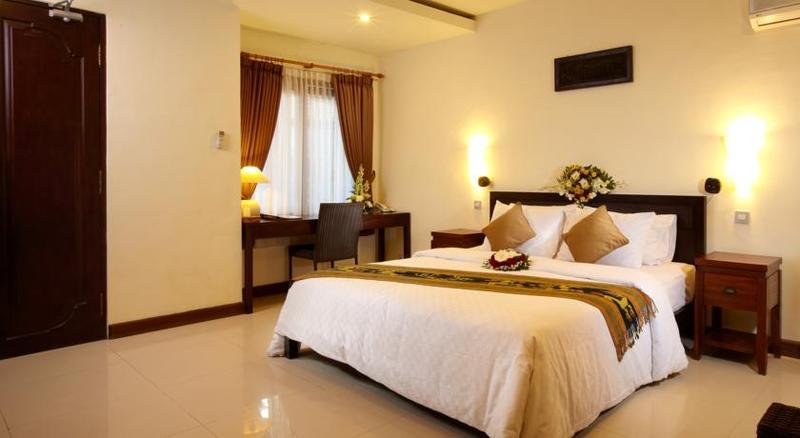 Villa Putu Bali & *