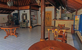 Hotel Maharta Kuta (Bali)