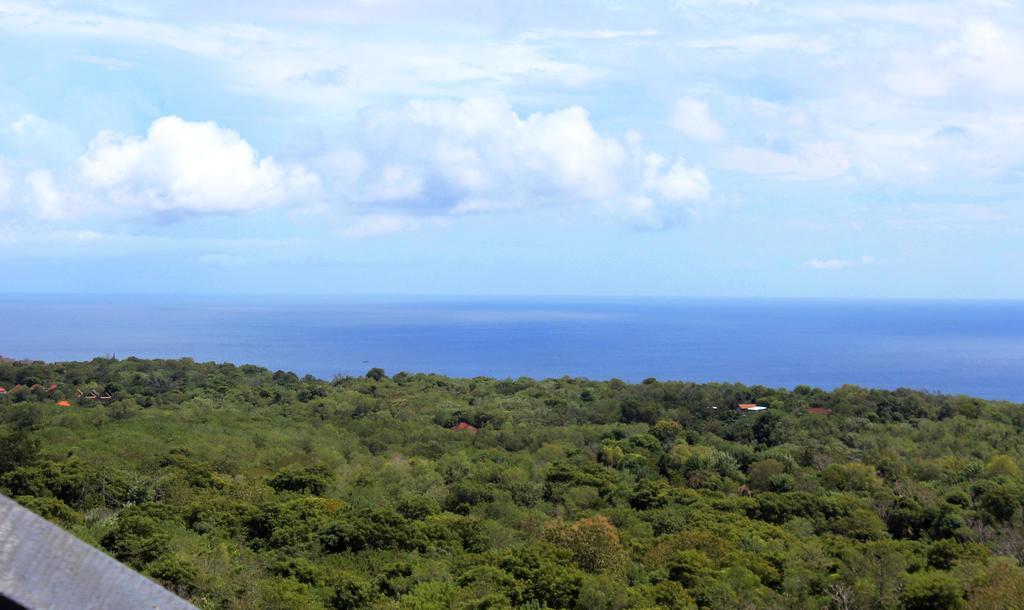 Awan Uluwatu (Bali)