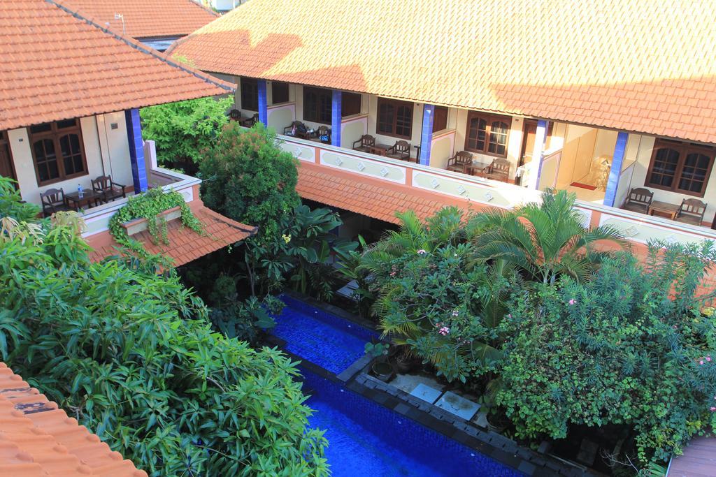 Guest house Cempaka 3 Losmen