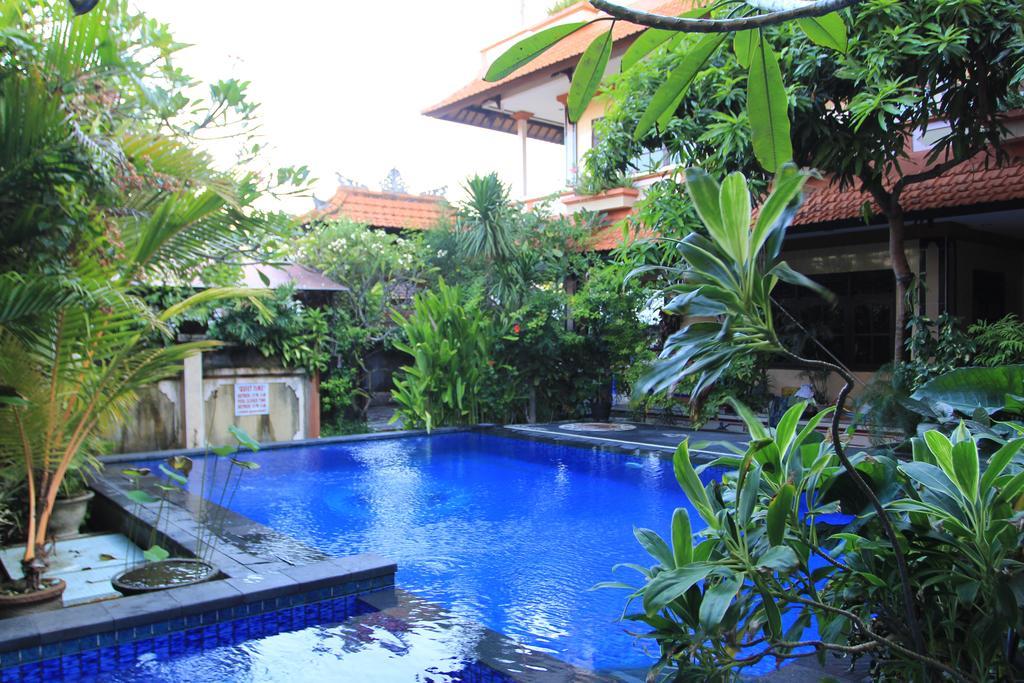 Guest house Cempaka 3 Losmen Kuta (Bali)