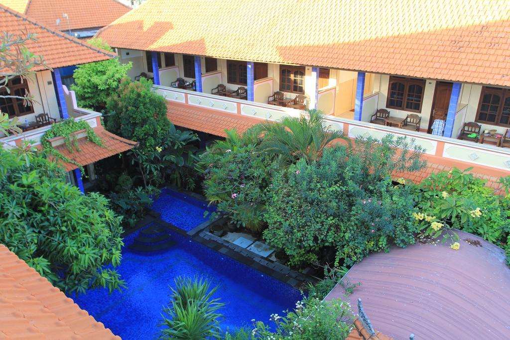 Guest house Cempaka 3 Losmen 2*