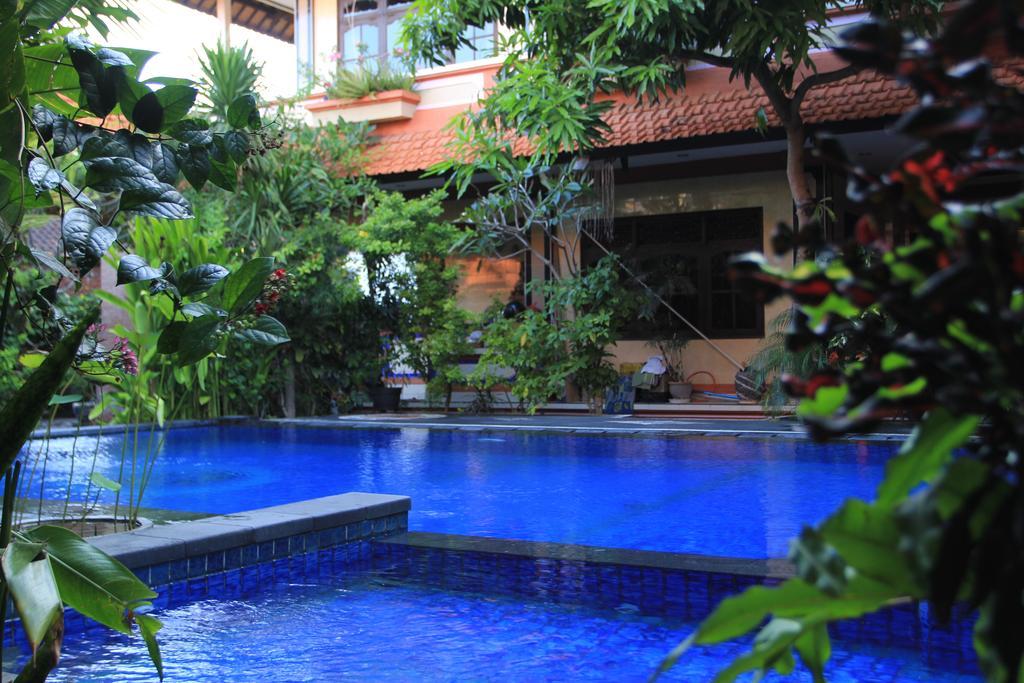 Guest house Cempaka 3 Losmen Kuta (Bali)