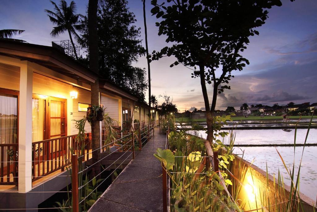 The Holiday park 3*