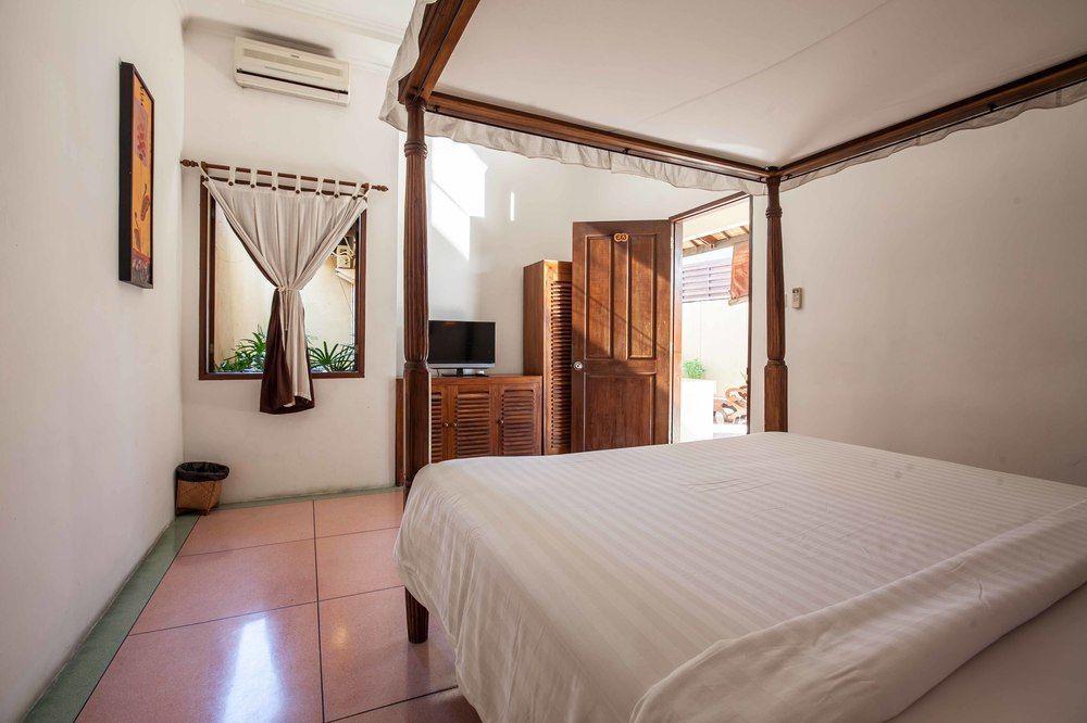 Putu Bali & Seminyak (Bali)